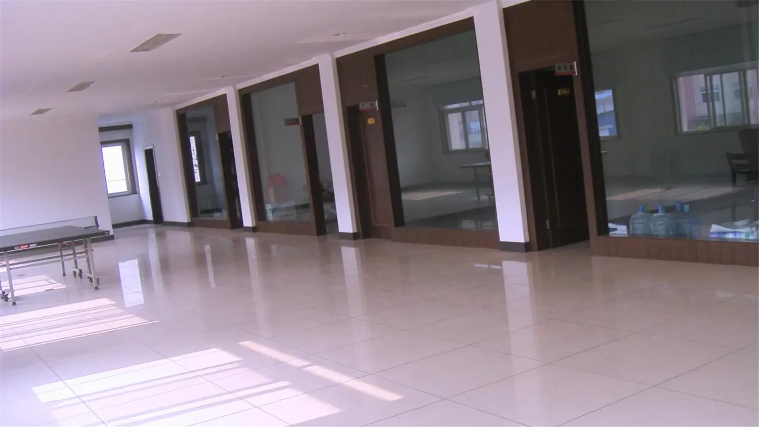 Yongkang Yizhou Hotel Appliance Co., Ltd.