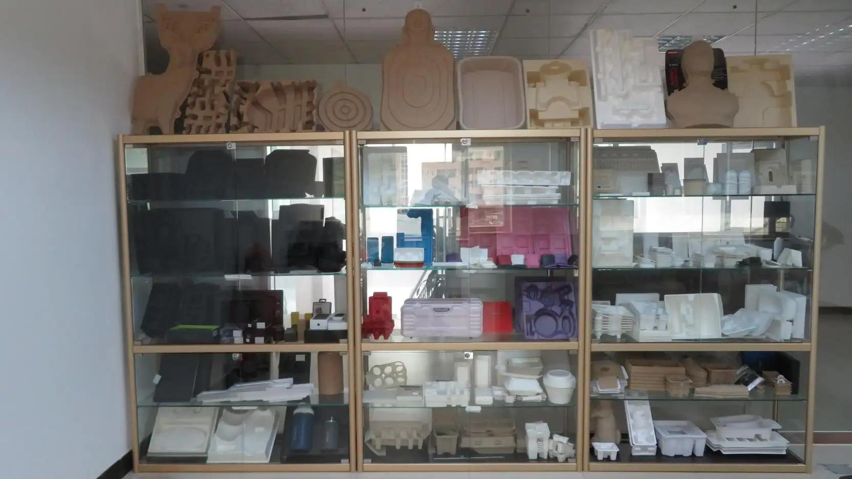 Dongguan Lvxin Packaging Technology Co., Ltd.