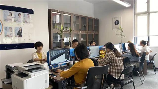 Hangzhou Triumph Imp And Exp Co., Ltd.