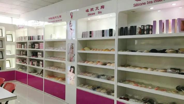 Guangzhou Xinqi International Trade Co., Ltd.