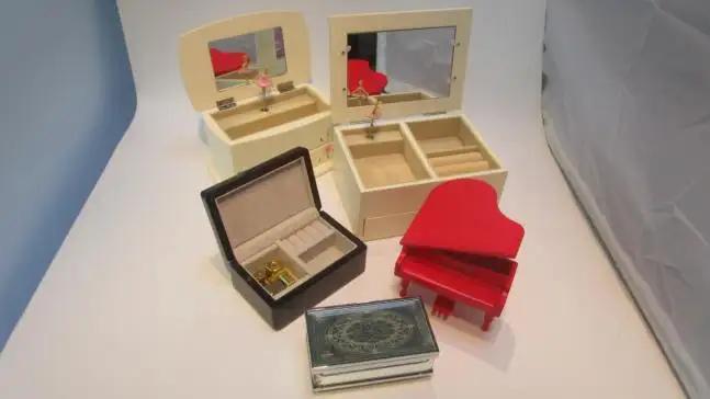 Dongguan City Qiaojiangwu Gift Co., Ltd.