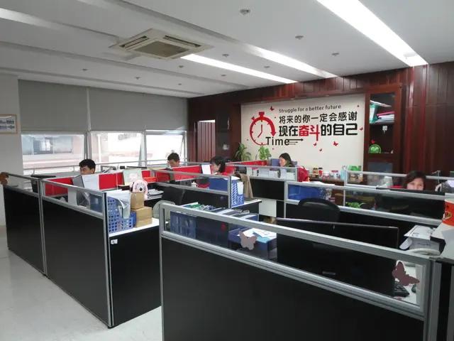 Fujian Henglong Plastic Industrial Co., Ltd.