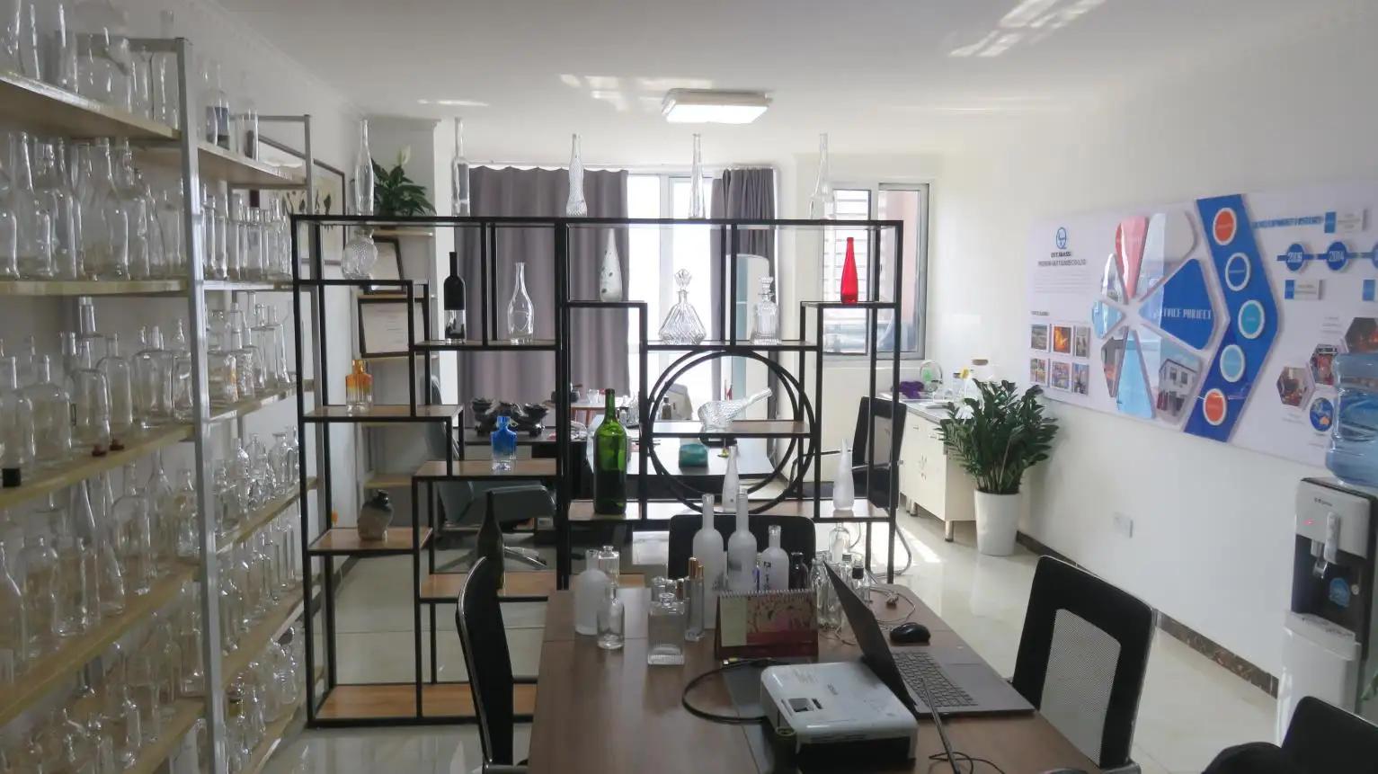 Xuzhou Qlt Trade Co., Ltd.