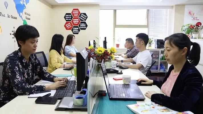 Hangzhou Ylparty Trading Co., Ltd.