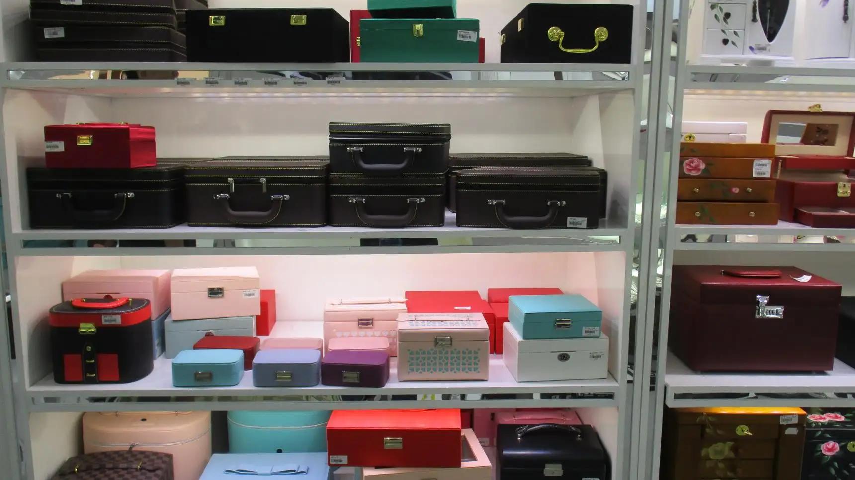 Guangzhou Ta Mingren Packaging Product Co., Ltd.