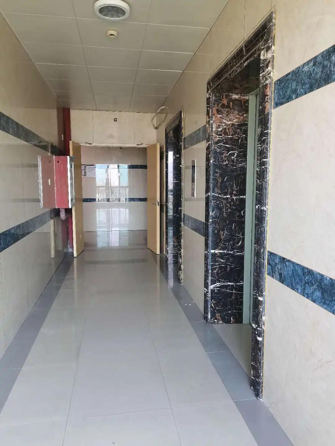 Yiwu Yisi Glass Products Co., Ltd.