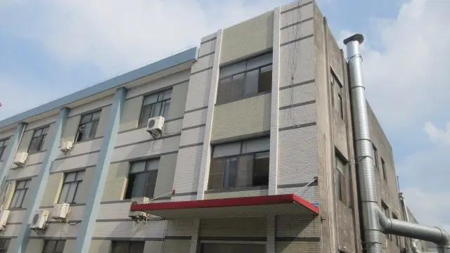 Jiangyin Jadewell Plastic Co., Ltd.