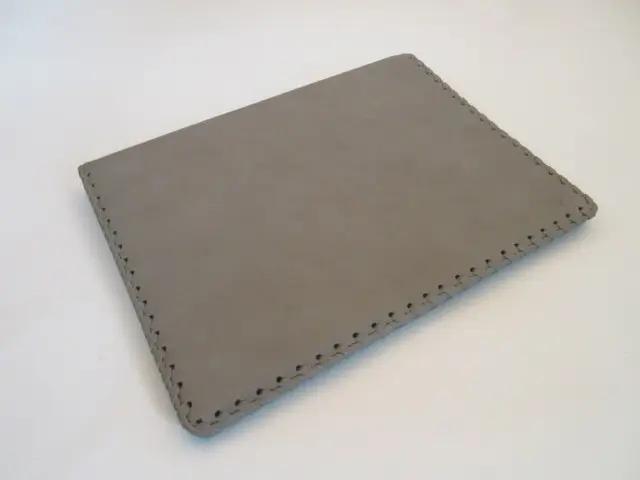 Guangzhou Denglinlu Leather Products Co., Ltd.