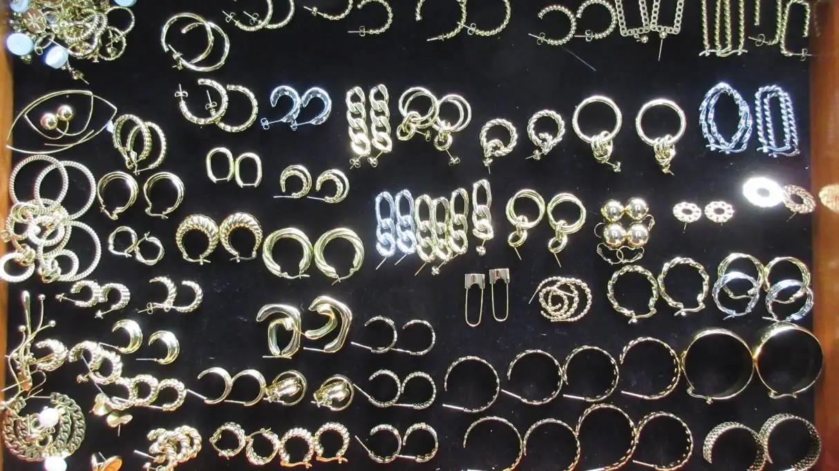Yiwu J And D Jewelry Co., Ltd.