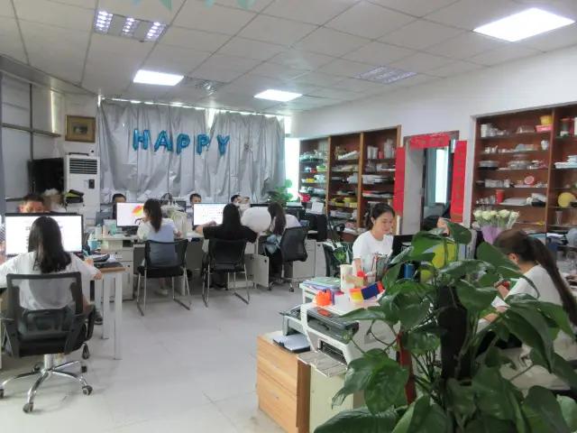 Guangzhou Jianxin Plastic Products Co., Ltd.