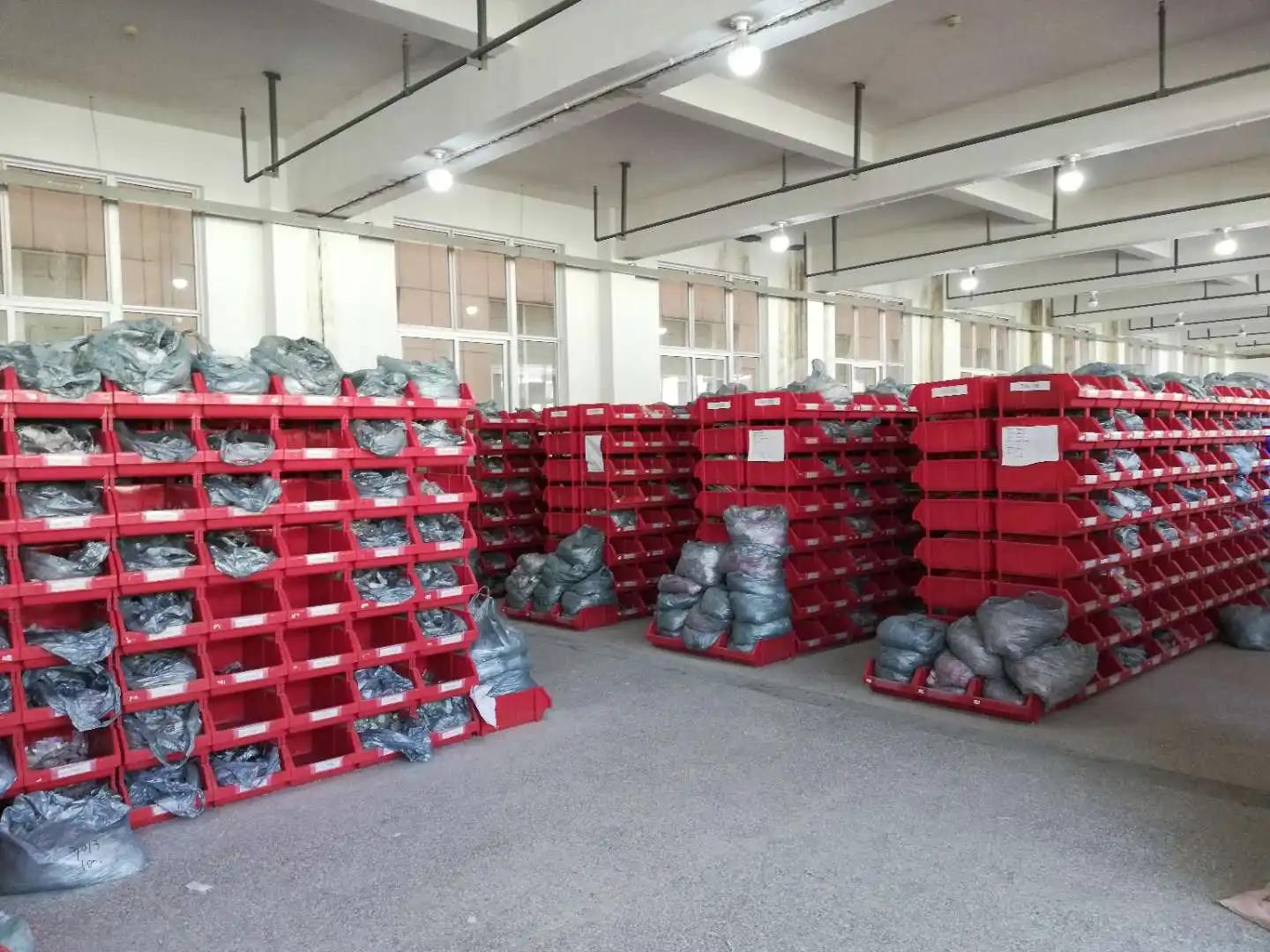 Yiwu Sunloop Garment Accessories Co., Ltd.