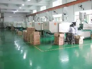 Taizhou Huangyan Qiwei Plastic Co., Ltd.