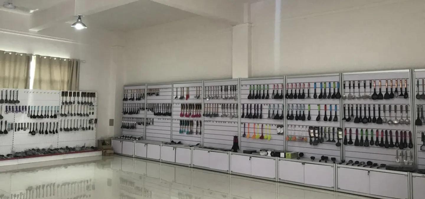 Foshan The Hiscope Trading Co., Ltd.