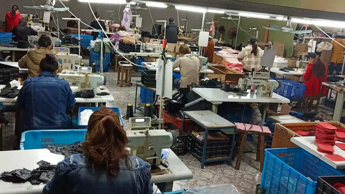 Yiwu Pacer Bags Co., Ltd.