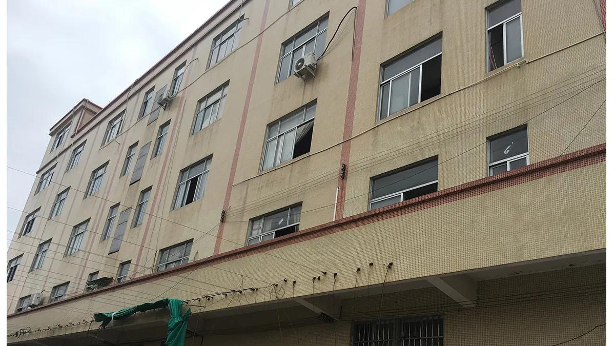 Shantou YLL Crafts Co., Ltd.