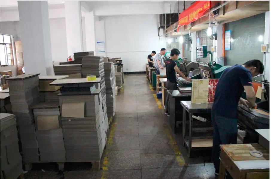 Yiwu Minghuang Packaging Co., Ltd.