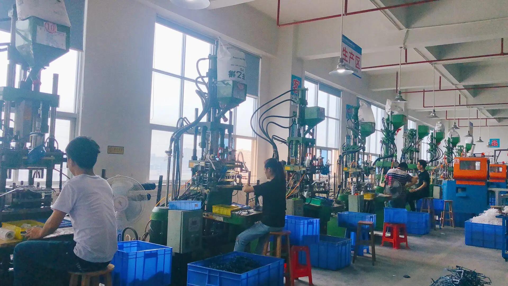 Dongguan Zhongxin Garment Accessories Co., Ltd.