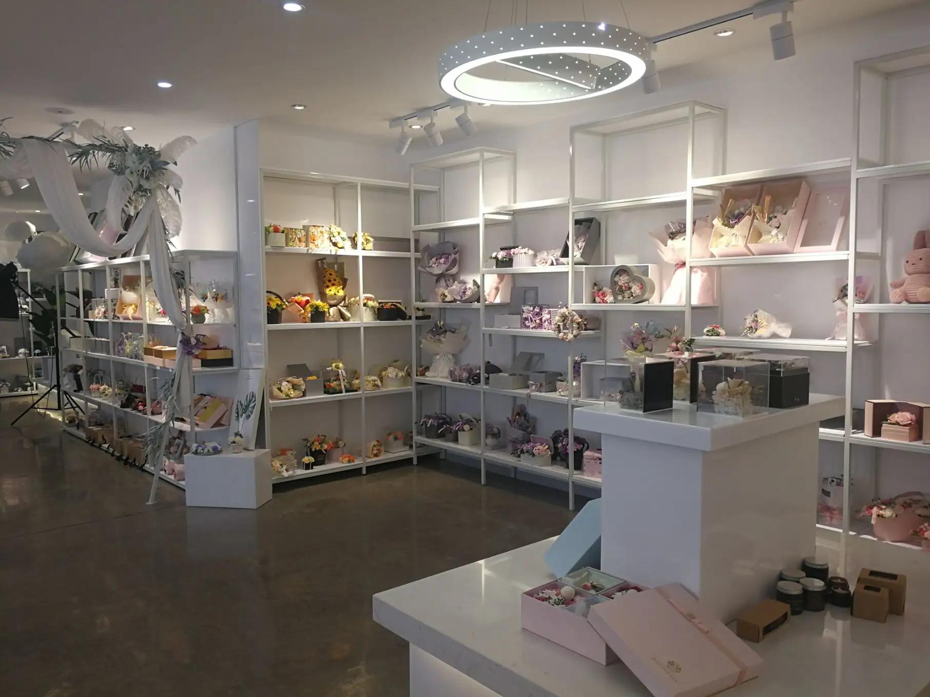 Yiwu Forneed Outside Products Co., Ltd.