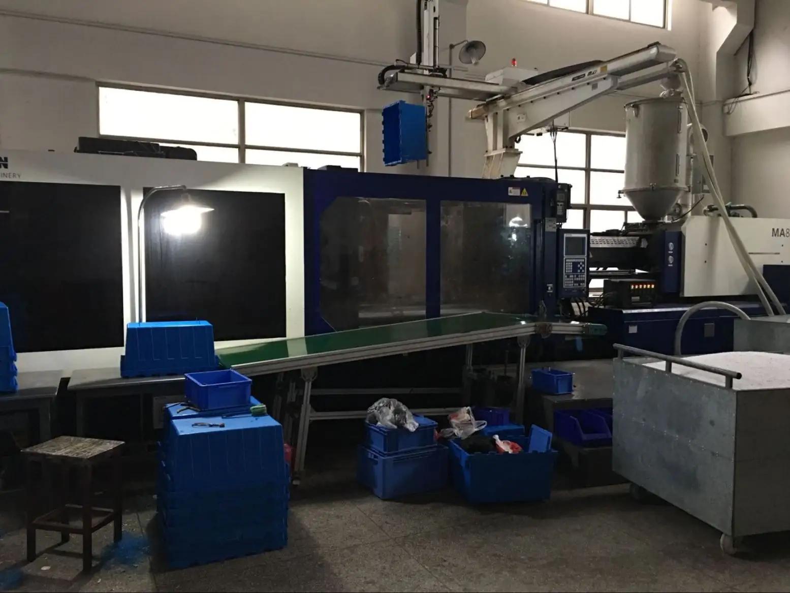 Nanjing Sunlight Plastic Containers Manufacturing Co., Ltd.