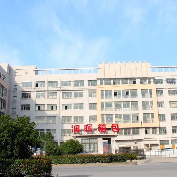 Yiwu Runqing Import And Export Co., Ltd.