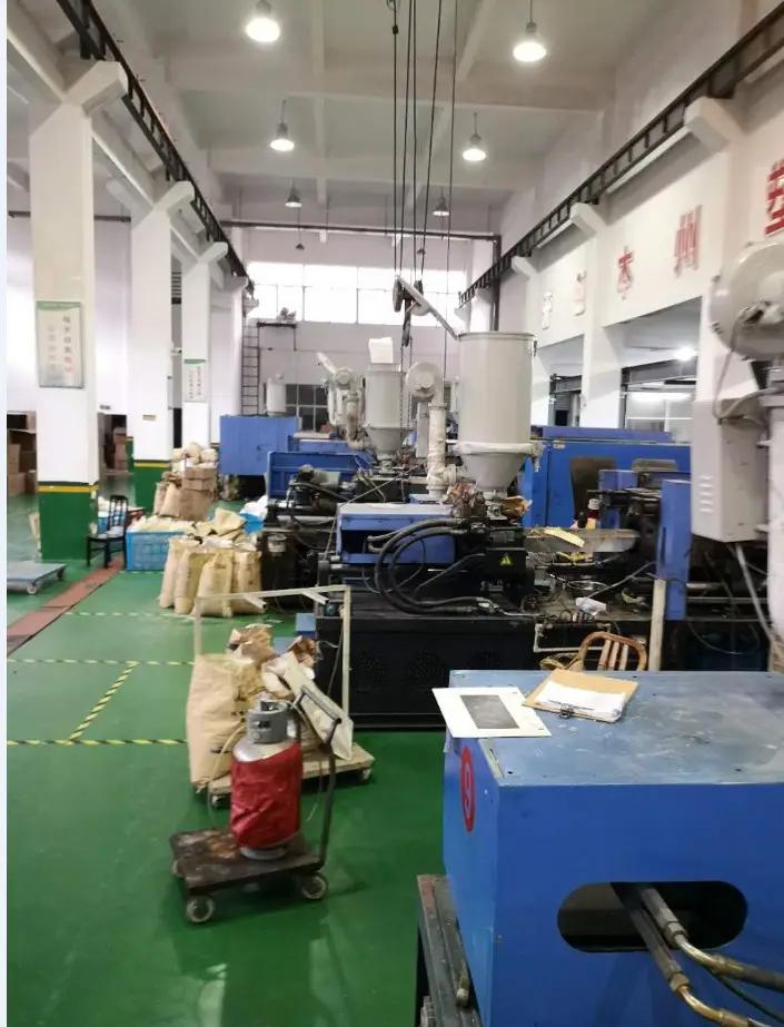 Taizhou Youneng Plastic Mould Co., Ltd.