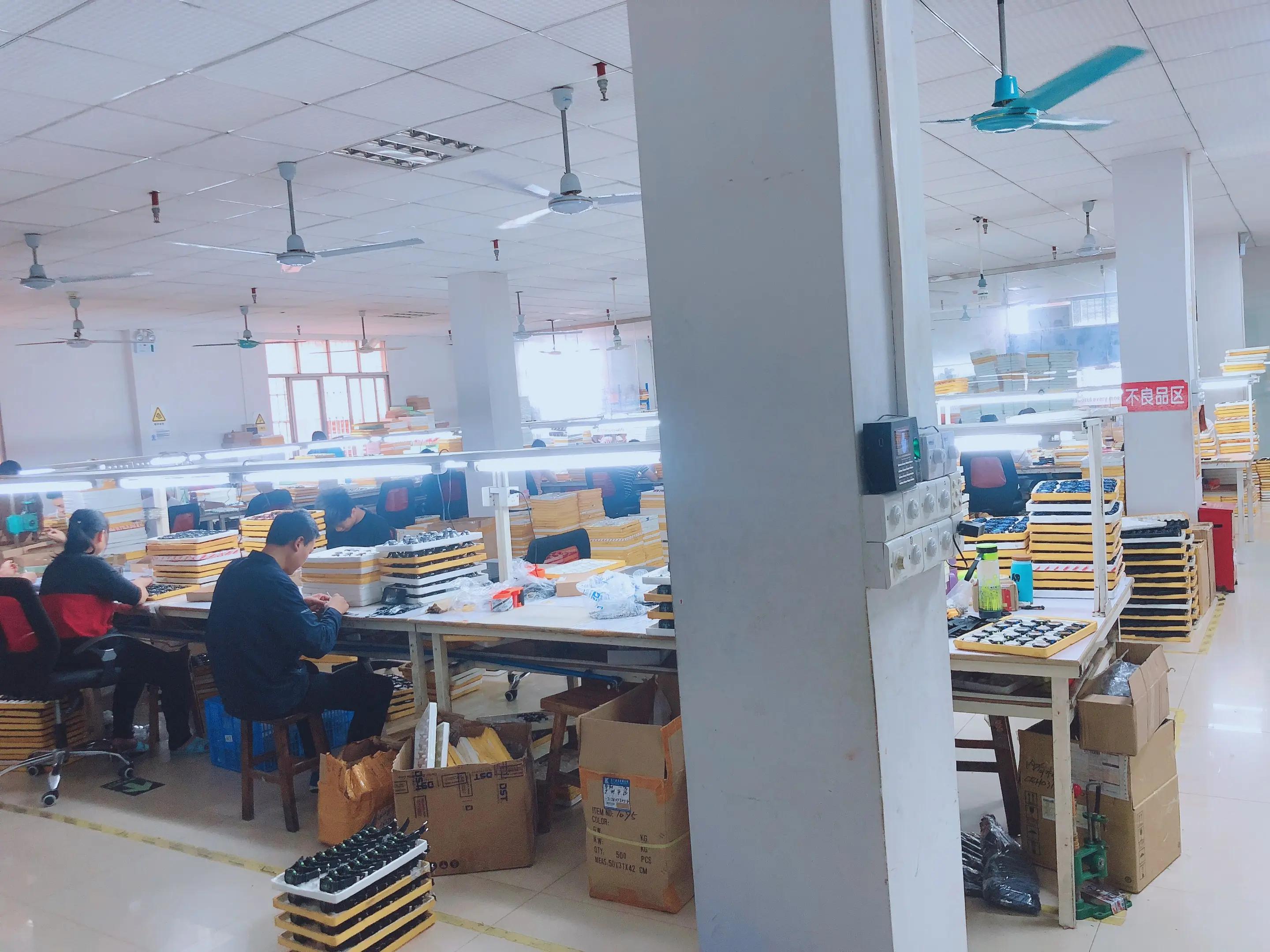 Yiwu Yiwei Jewelry Co., Ltd.