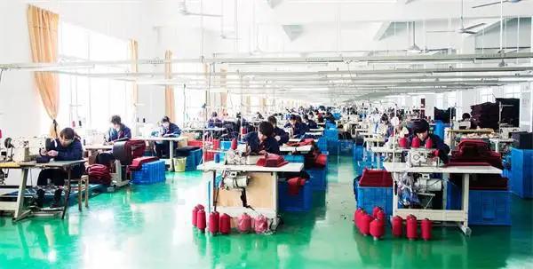 Yiwu Aigeng Garment Accessories Co., Ltd.