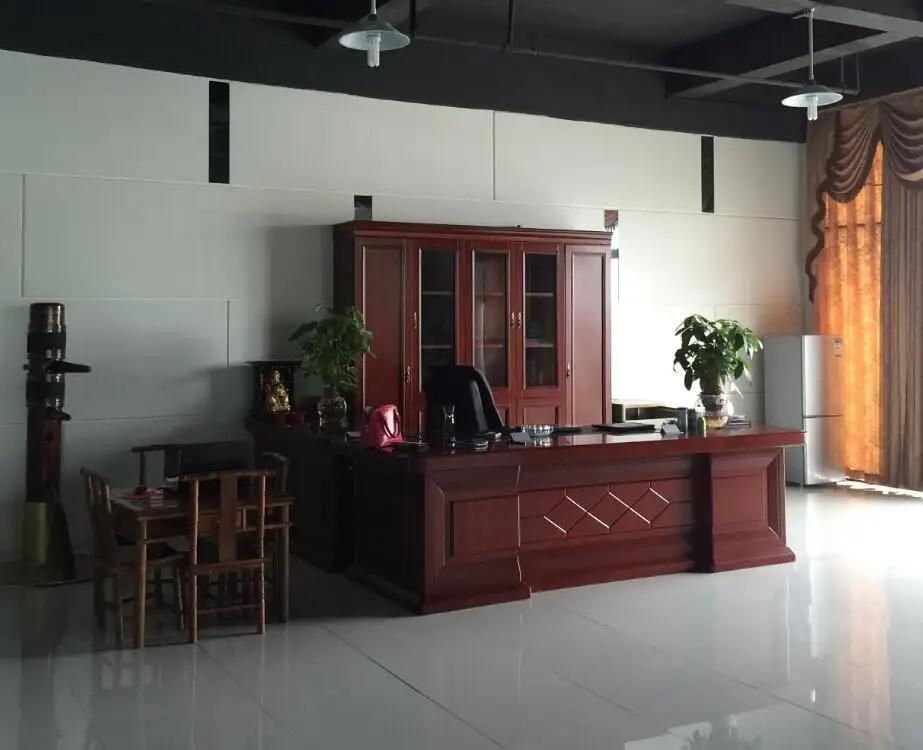 YIWU STAR PEAK COMMODITY CO.,LTD.