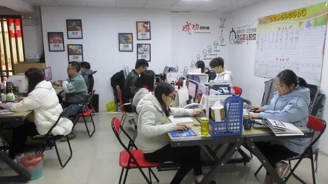 Foshan Aqua Gallery Company Limited
