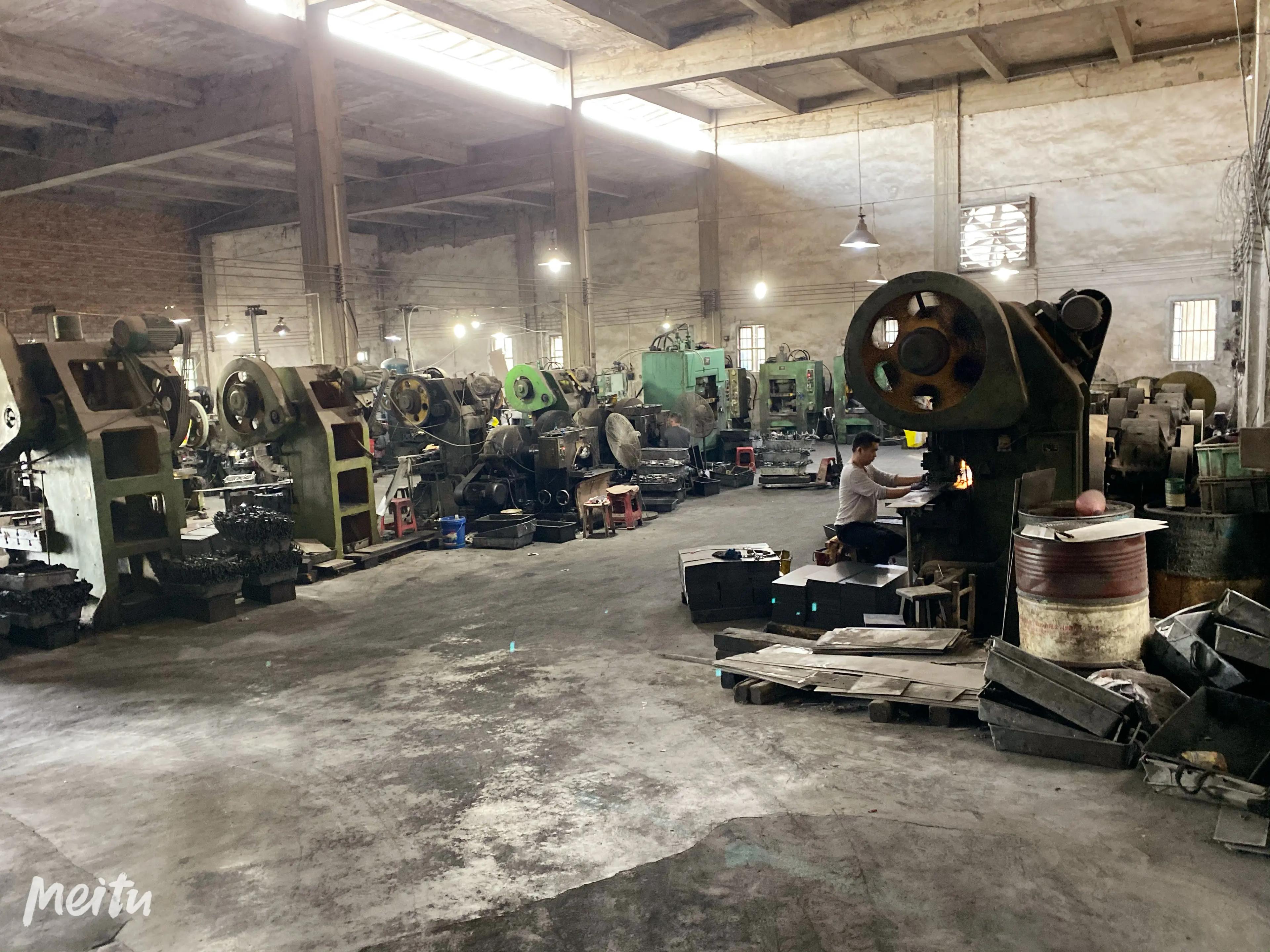 Jieyang Rongcheng District One Second Hardware Products Factory