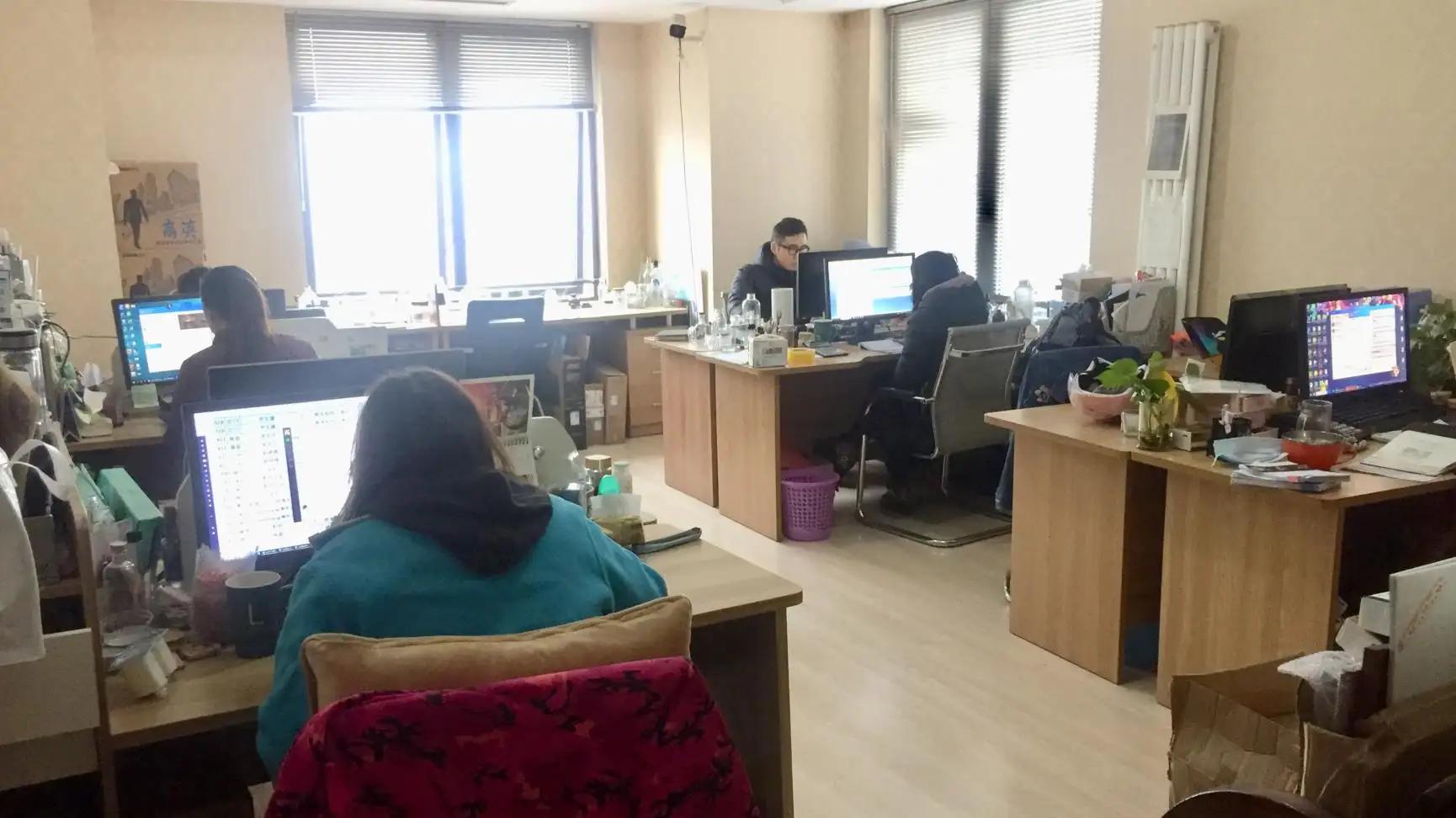 Xuzhou Yanjia Glassware Co., Ltd.