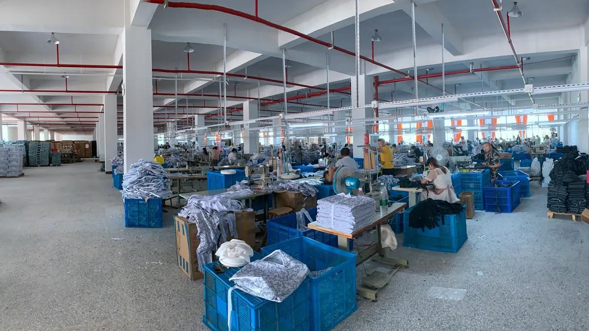 Yiwu Justop Bags And Cases Co., Ltd.