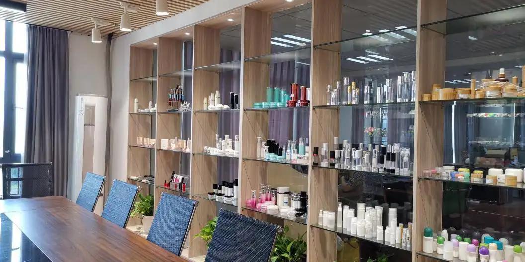 Yuyao Blooming Commodity Co., Ltd.