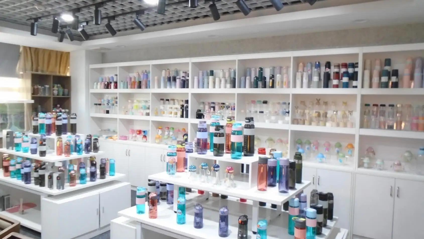 Guangzhou Lizhituo Plastic And Mold Co., Ltd.