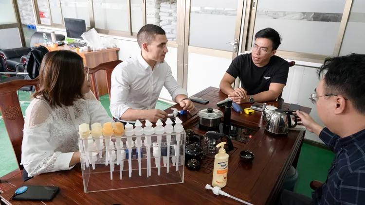 Foshan Shunde Pengbiao Plastic Industry Co., Ltd.
