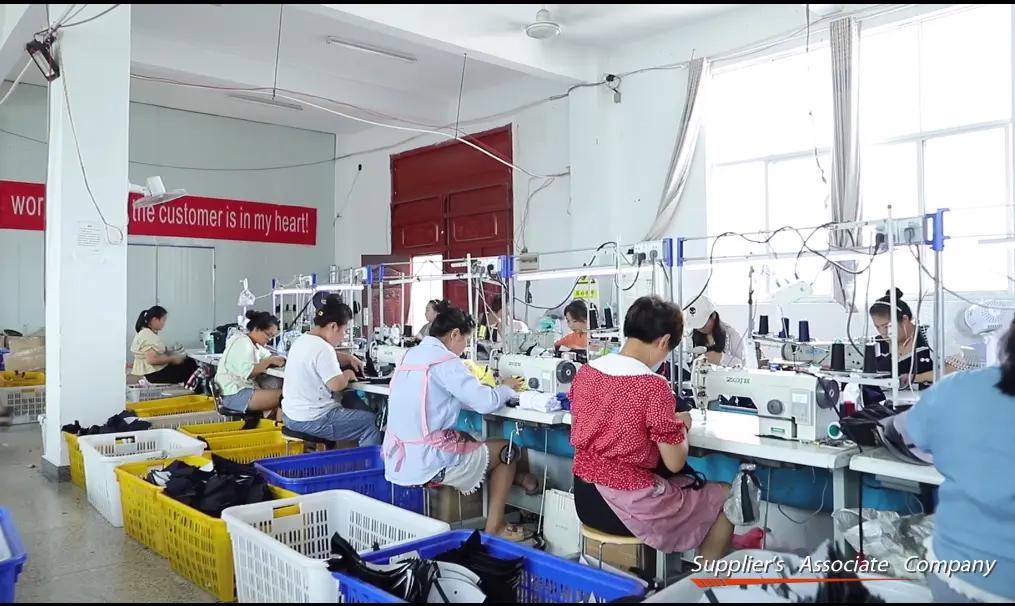 Yiwu Qunliang Hat Co., Ltd.
