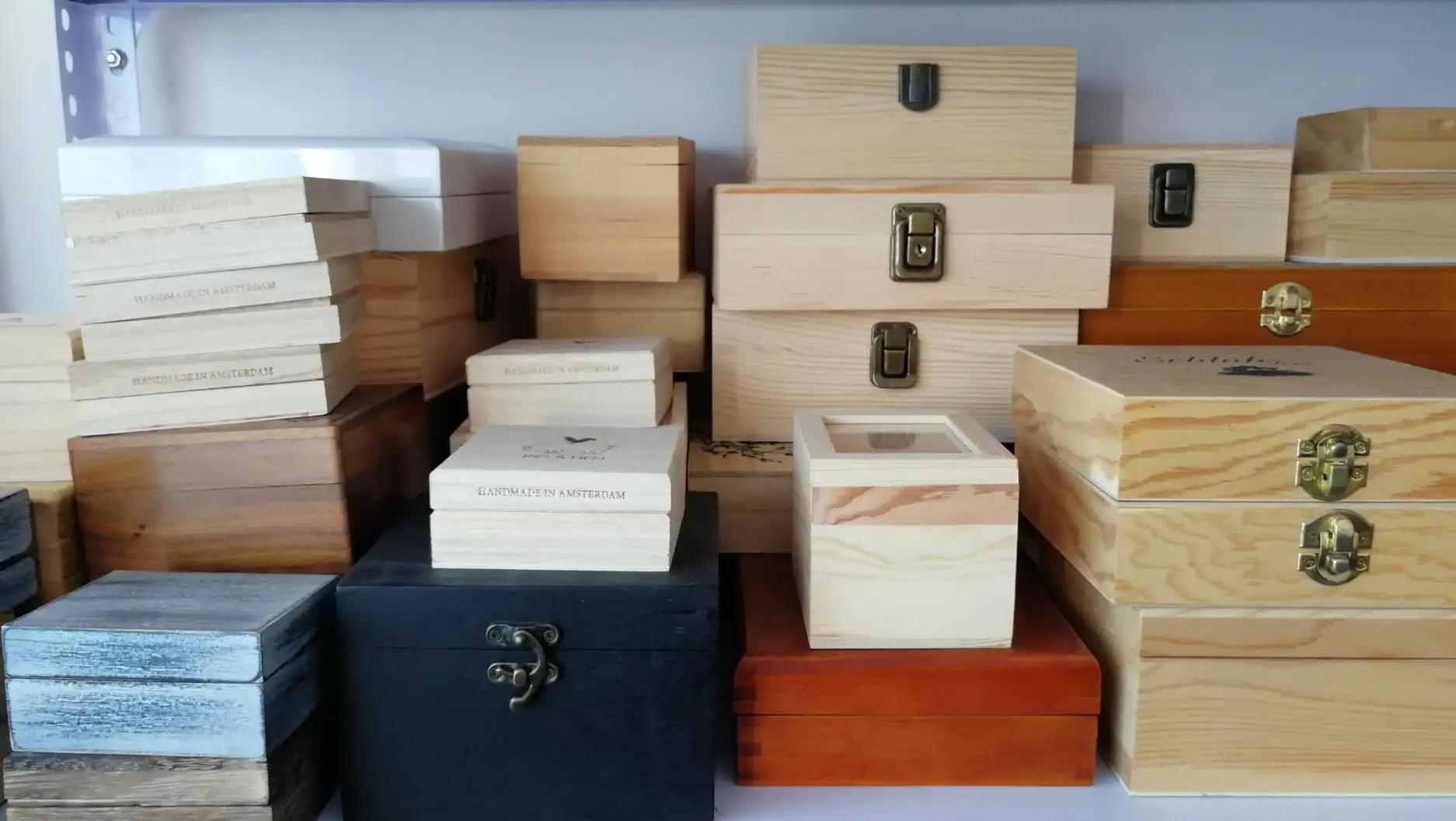Yantai LSL Wood Arts & Crafts Company