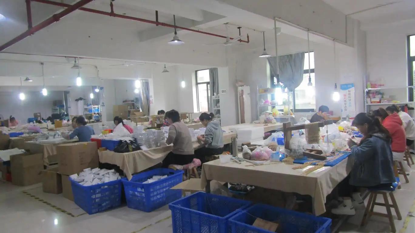 Yiwu Shanmei Arts And Gifts Co., Ltd.