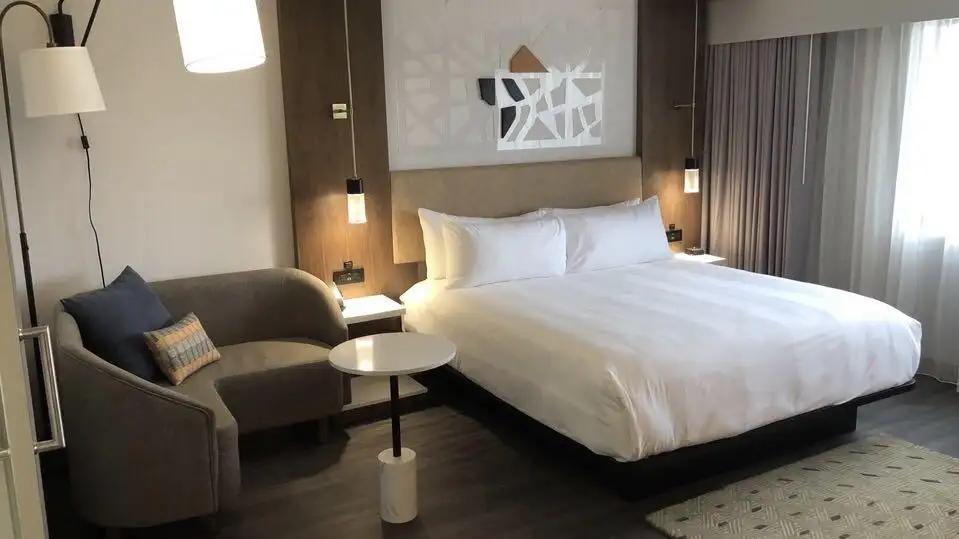 Guangzhou GRTWAY Furniture Co., Ltd.