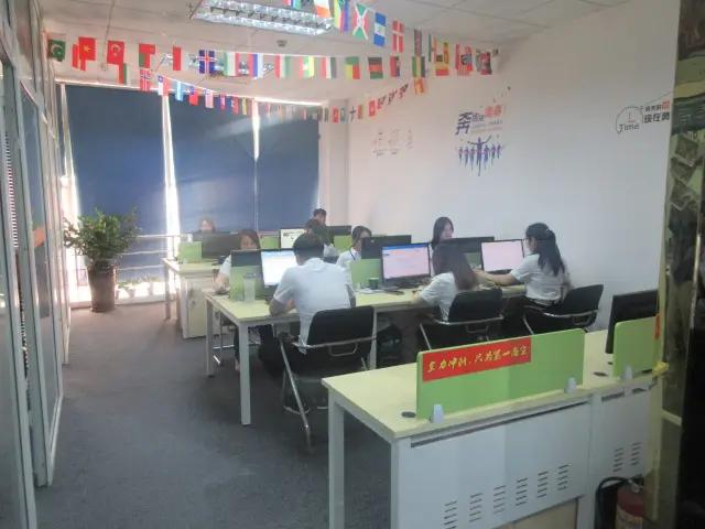 Guangzhou Funworld Inflatables Limited