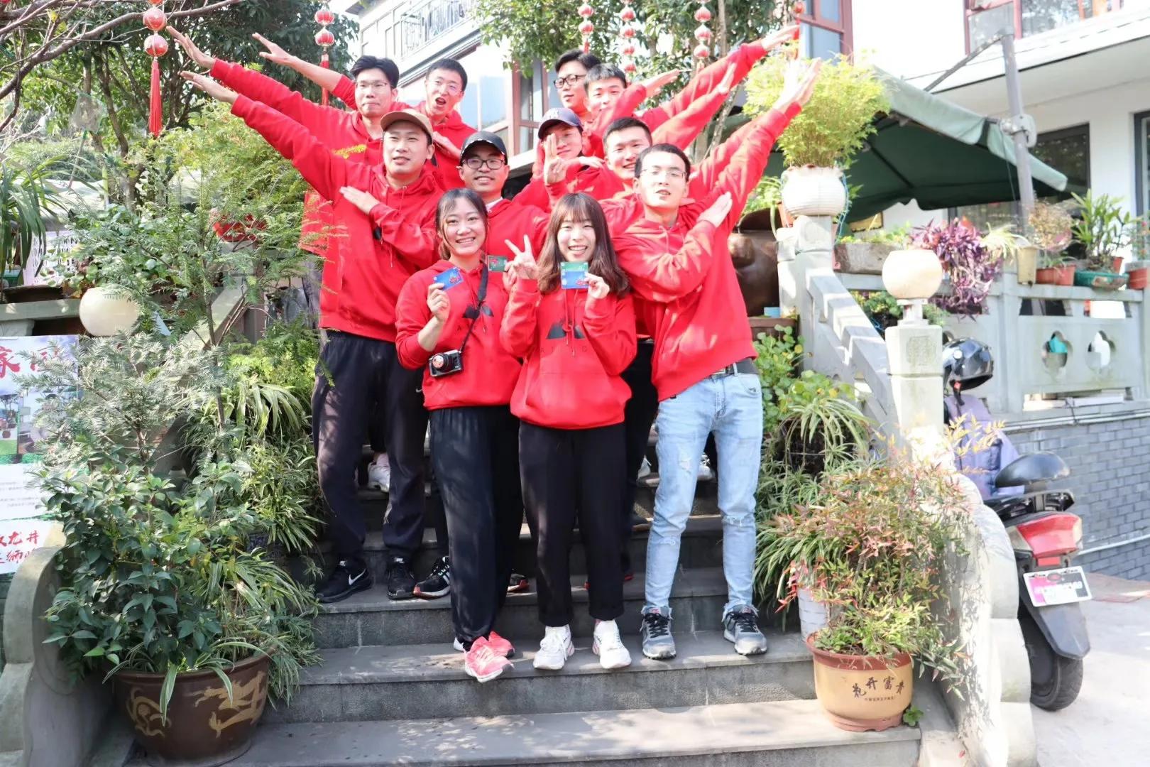 Yiwu Dingbei E-Commerce Co., Ltd.