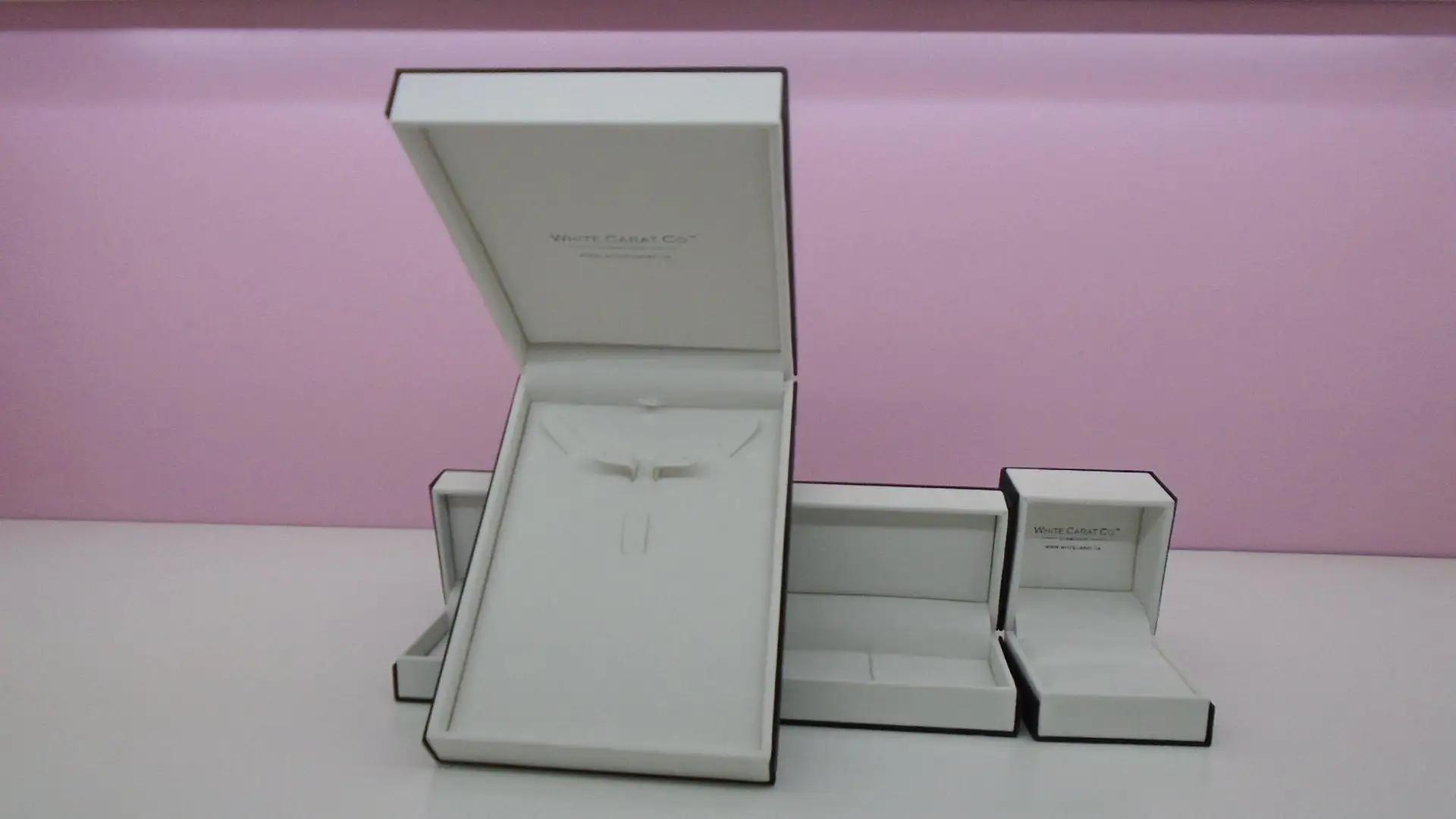 Guangzhou Zebo Jewelry Packaging Co., Ltd.
