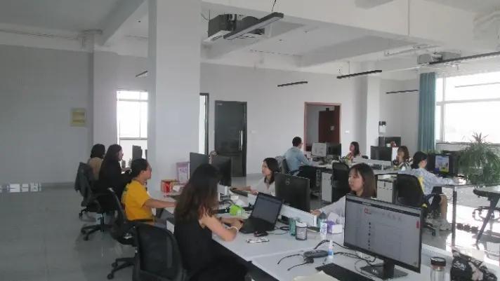 Jiangyin Luqiao Production Material Co., Ltd.