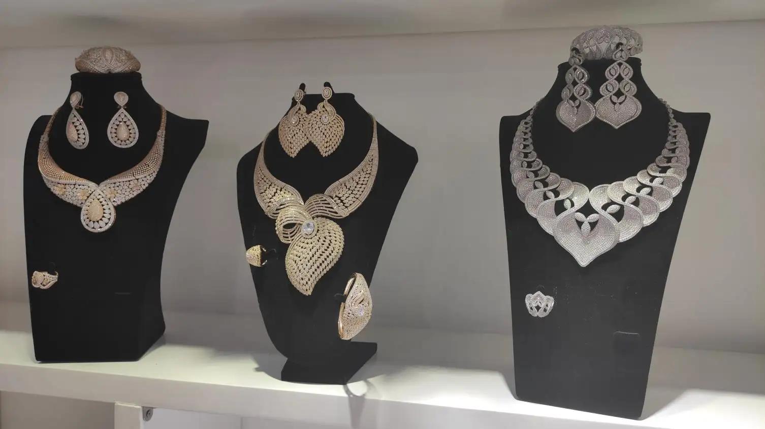 Guangdong Xuping Jewelry Co., Ltd.