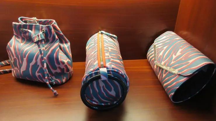 Yiwu Autumnwell Leatherware Co., Ltd.