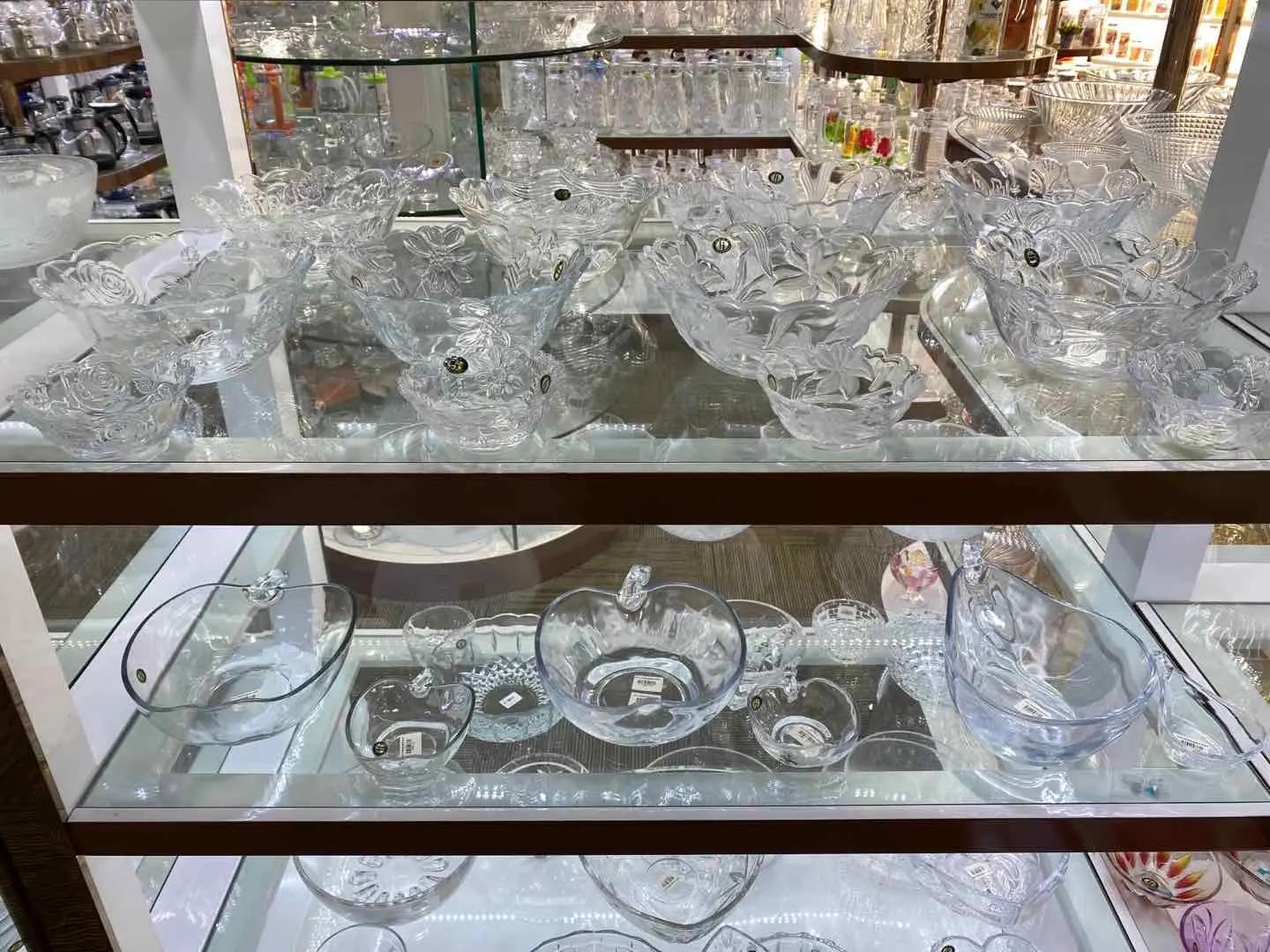 Guangzhou Jing Huang Glassware Company Limited