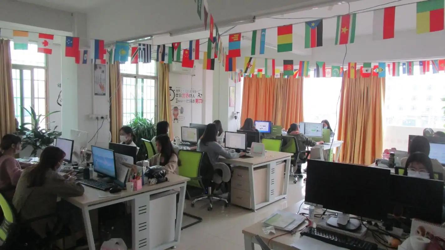 Guangzhou Dongsui Auto Accessories & Spare Parts Co., Ltd.