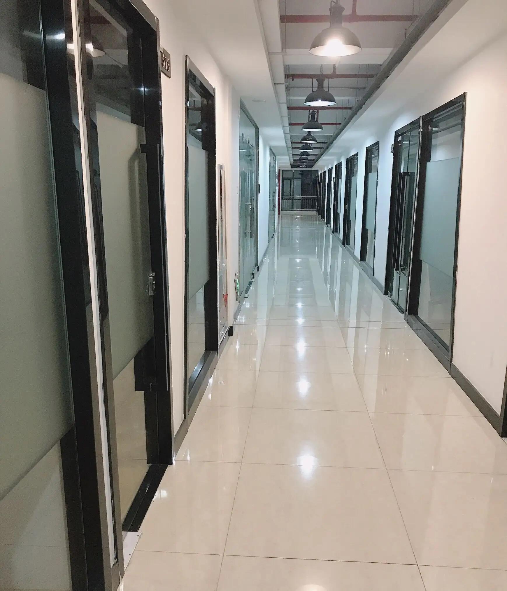 Ningbo Yisoaring Import And Export Co., Ltd.