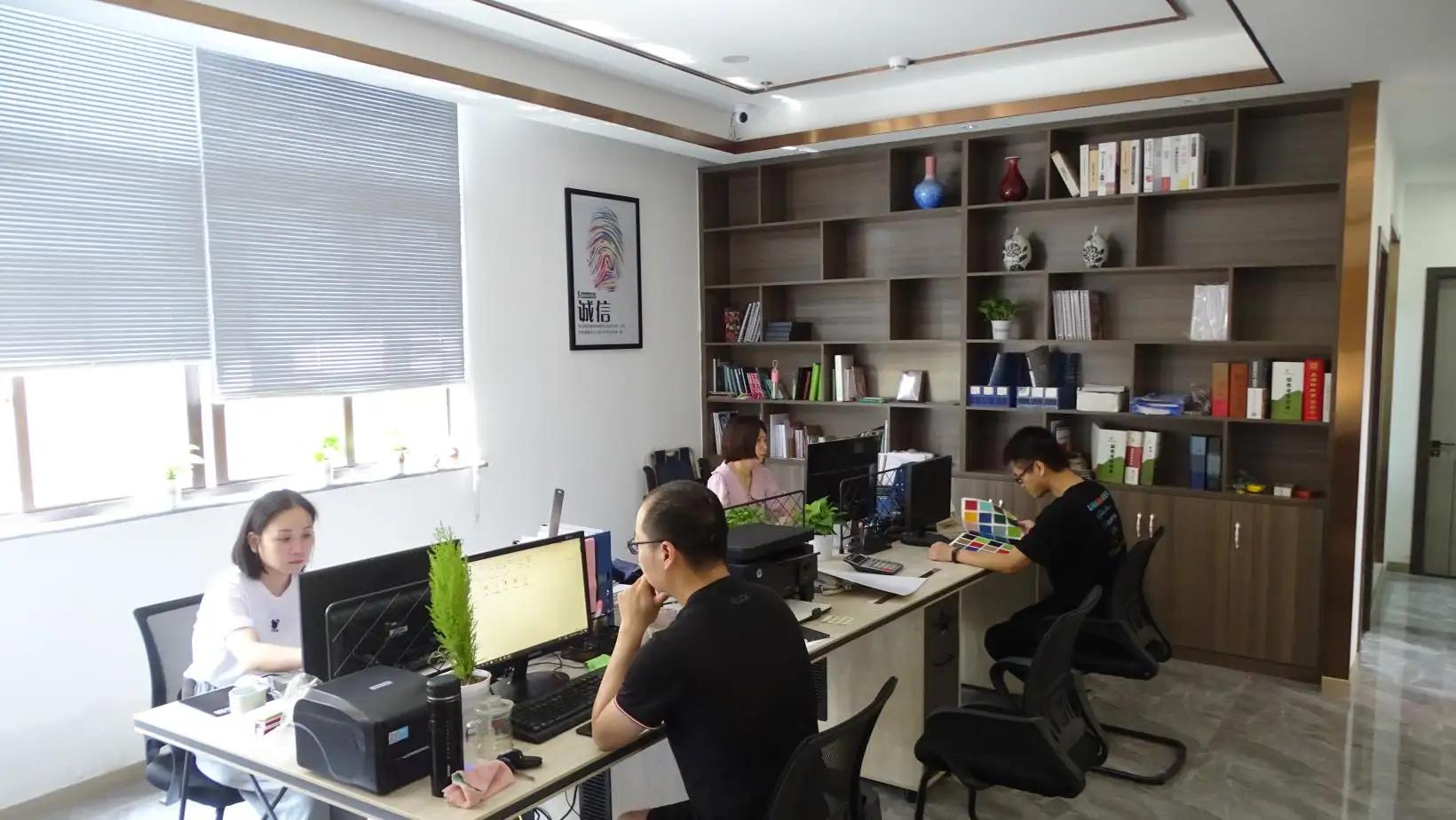 Longgang Haha Stationery Co., Ltd.