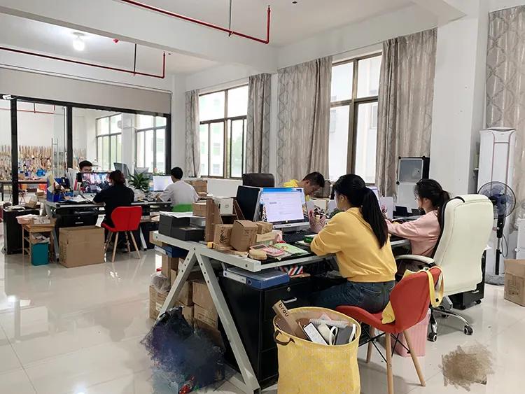 Yiwu Yozeal Commodity Co., Ltd.